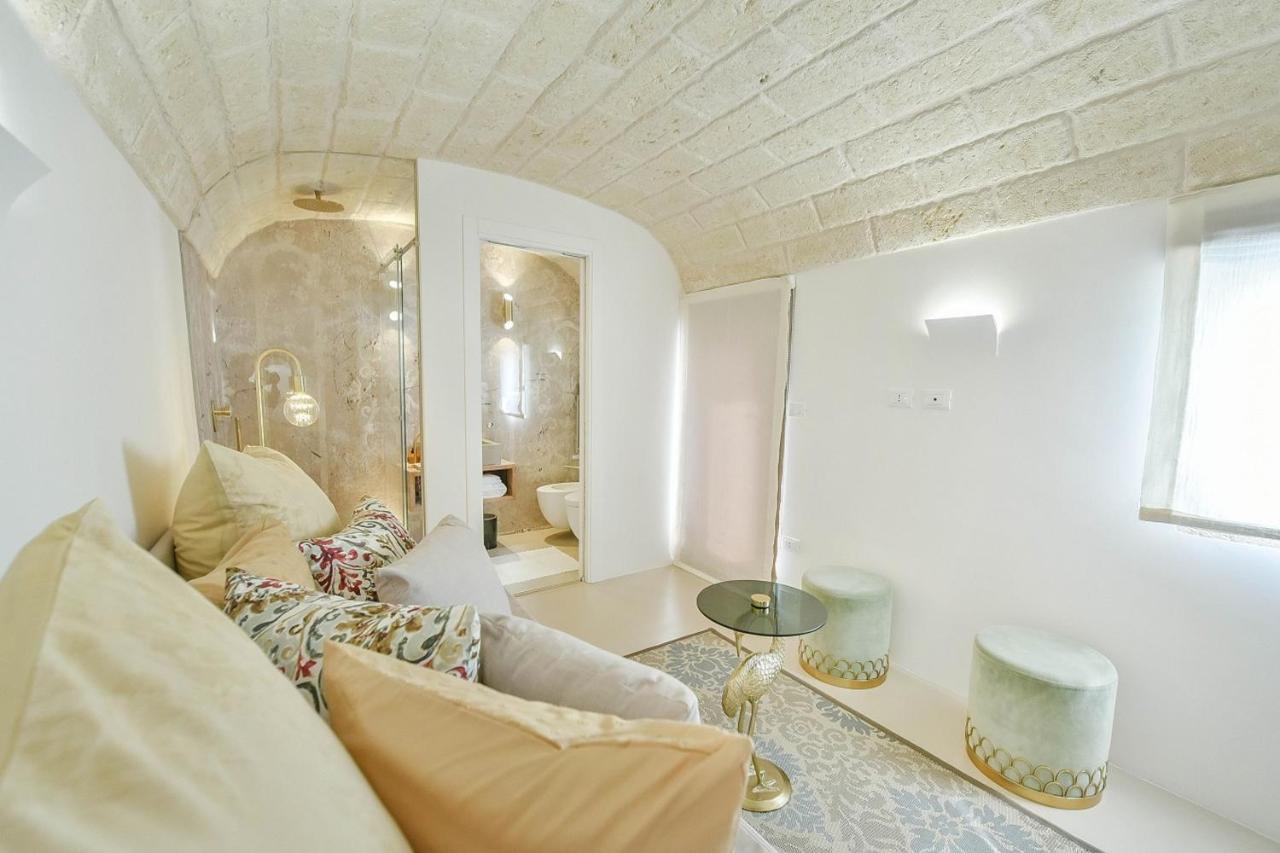 Eurydice Suite With Infinity Jacuzzi Ostuni Exterior photo