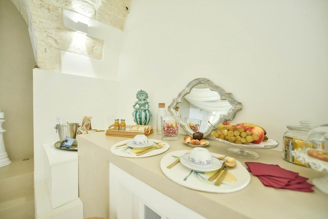 Eurydice Suite With Infinity Jacuzzi Ostuni Exterior photo