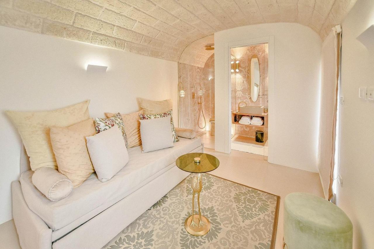 Eurydice Suite With Infinity Jacuzzi Ostuni Exterior photo