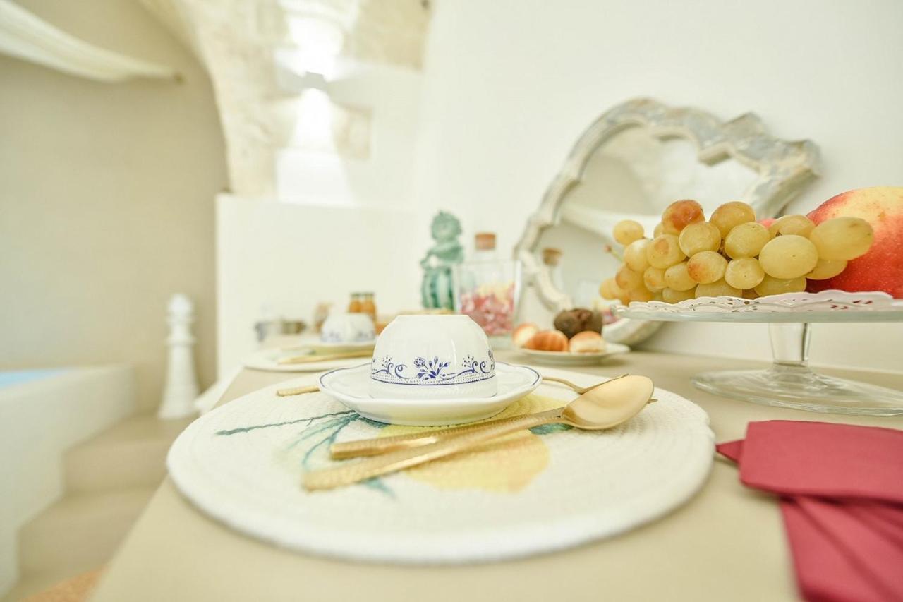 Eurydice Suite With Infinity Jacuzzi Ostuni Exterior photo